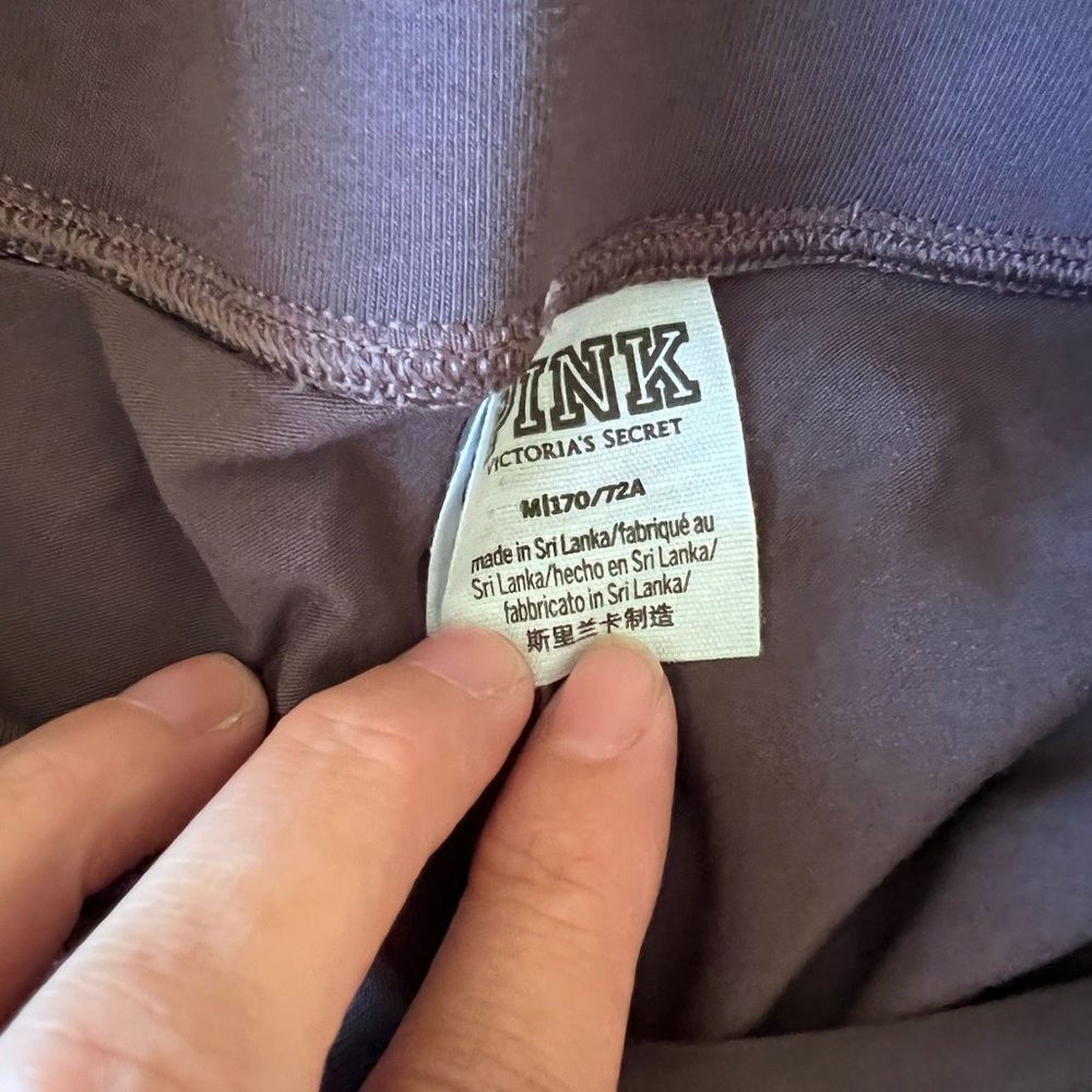 Victoria’s Secret leggings